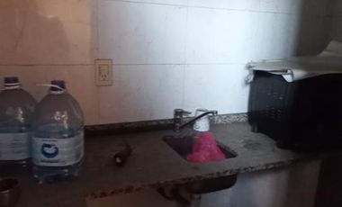 VENTA NAVE INDUSTRIAL DE 17 X 50 MTRS SOBRE AV. NICOLAS AVELLANEDA,