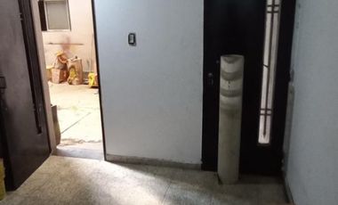 VENTA NAVE INDUSTRIAL DE 17 X 50 MTRS SOBRE AV. NICOLAS AVELLANEDA,