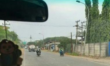 Gudang Nol Jalan di Pongangan Manyar Gresik