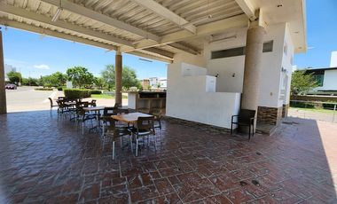 Terreno en venta en condominio Las Plazas, Aguascalientes