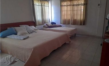 CASA EN PENONOME COLINDA CON RIO EXTENSO TERRENO 1108.83 M2
