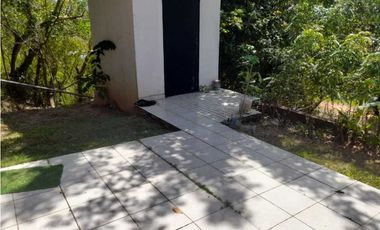 CASA EN PENONOME COLINDA CON RIO EXTENSO TERRENO 1108.83 M2