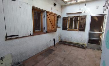 Casa PH en venta en Quilmes Este