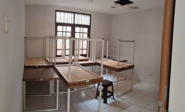DISEWAKAN TEMPAT USAHA EX CAFE (Siap Huni) DI JL.BINTARO UTAMA TANGERANG SELATAN