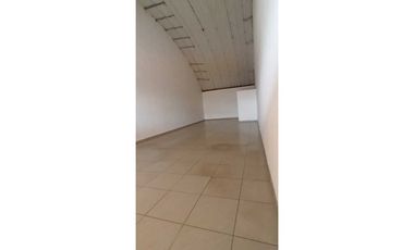 Se Alquila Local en Costa del Este, 96m2, $2100