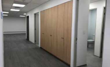 Oficina en Arriendo en Edificio Fidel Oteiza