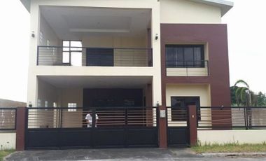 CORNER LOT TWO STOREY HOUSE FOR SALE IN ANGELES CITY
