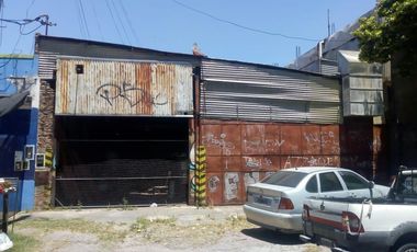 Galpón C/local 1000m2 S/av. Mosconi Con Salida A 2 Calles - Lomas Del Mirador