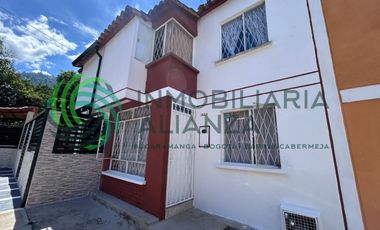 casa en venta en san francisco de la cuesta. Cod V61780