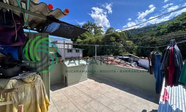 casa en venta en san francisco de la cuesta. Cod V61780