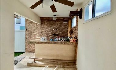 VENTA DE CASA DE ESQUINA EN BRISAS DEL GOLF PH LOS ALPES-(4)