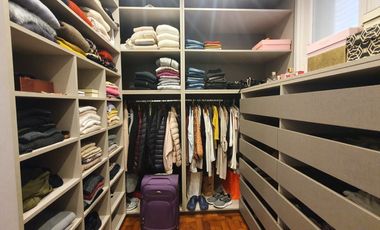 Gran Chalet reciclado de nueve ambientes - Divino Rostro - Mar del Plata