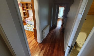 Gran Chalet reciclado de nueve ambientes - Divino Rostro - Mar del Plata