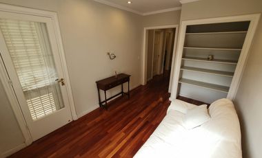 Gran Chalet reciclado de nueve ambientes - Divino Rostro - Mar del Plata