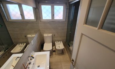 Gran Chalet reciclado de nueve ambientes - Divino Rostro - Mar del Plata
