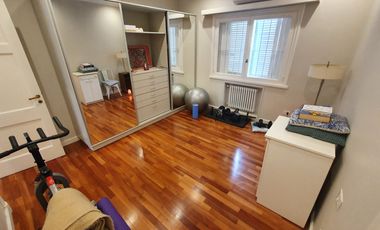 Gran Chalet reciclado de nueve ambientes - Divino Rostro - Mar del Plata