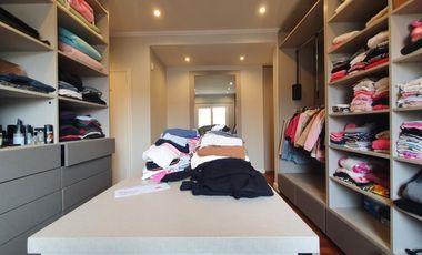 Gran Chalet reciclado de nueve ambientes - Divino Rostro - Mar del Plata