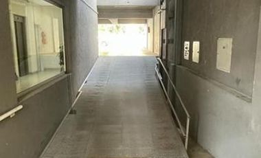 COCHERA EN PLENO CENTRO DE BANFIELD