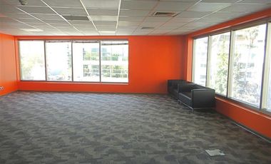 Oficina en Arriendo en Luis Pasteur / Vitacura