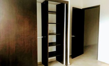 Departamento en Country Club Paraíso