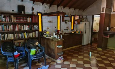 Casa Quinta en Tortuguitas Con 2 Edificaciones mas  3000 mtros Cuadrados y Pileta de Natación