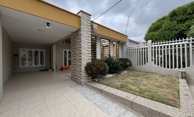 casa en arriendo en paraíso. Cod A106265