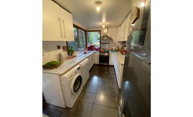 Excelente ubicación a pasos de colegio Mackay