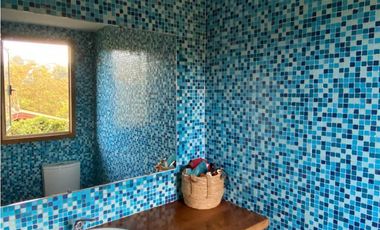 Excelente ubicación a pasos de colegio Mackay