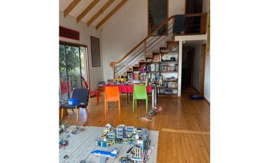 Excelente ubicación a pasos de colegio Mackay