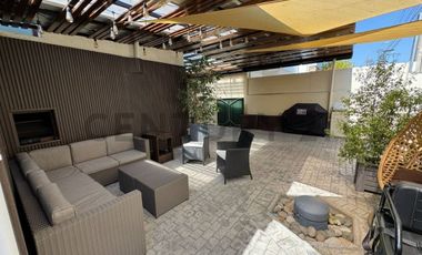 Venta Hermosa Casa en venta en Cerro Castillo.