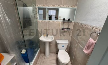 Venta Hermosa Casa en venta en Cerro Castillo.