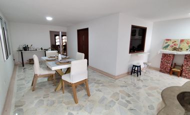 casa en venta en villa antigua. Cod V29329