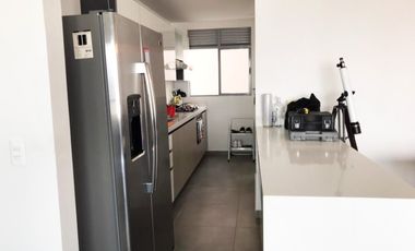 PR13322 Apartamento en arriendo sector Las Brujas