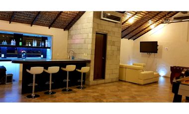 CASA EN VENTA CON VISTA AL LAGO 