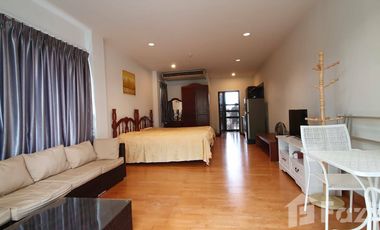1 Bedroom Condo for sale at Baan Ploen Talay