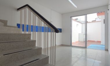 casa-local en venta en govika. Cod V29216