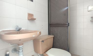 casa-local en venta en govika. Cod V29216