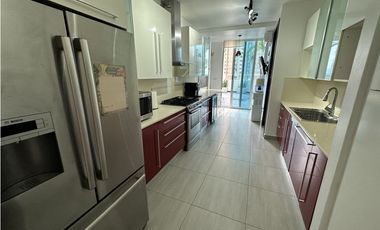 Aqualina apartamento con piscina!