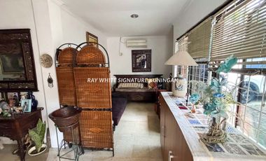 Rumah Lama 1 Lantai Cocok Untuk Bisnis di Jl Bangka Zona Komersial