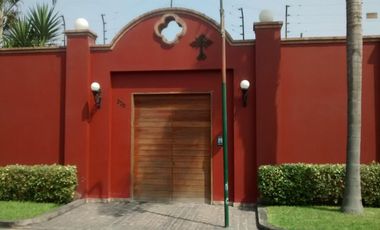Hermosa Casa En Monterrico