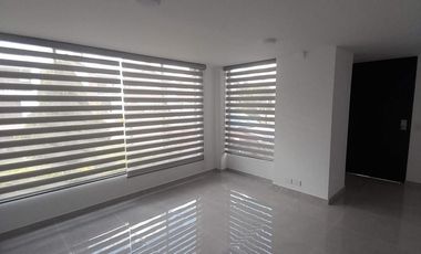casa en arriendo en cota. Cod A7154101