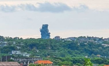RUMAH MEWAH DI NUSA DUA DEKAT BANDARA DAN PANTAI