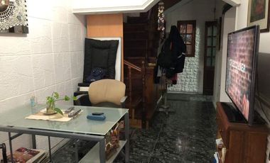 Casa PH en venta en Quilmes Oeste
