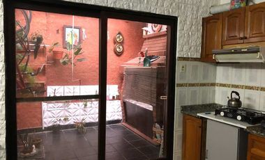 Casa PH en venta en Quilmes Oeste