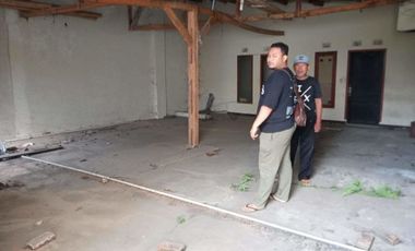 Rumah Sangat Strategis Hitung Tanah di Pameuntasan Kutawaringin Bandung