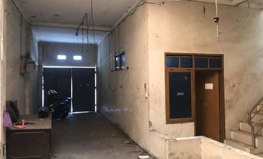 Rumah Sangat Strategis Hitung Tanah di Pameuntasan Kutawaringin Bandung