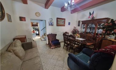 CASA CORREGIDORA, COLONIA CENTRO, ZAMORA MICHOACAN (5 DE MAYO)