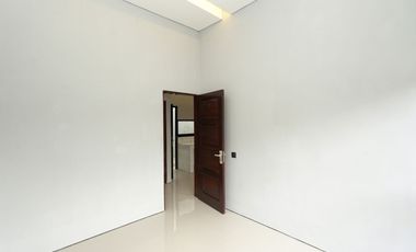 Rumah Murah Cicilan Ringan dekat KCM Wisma Asri Siap KPR J-39785