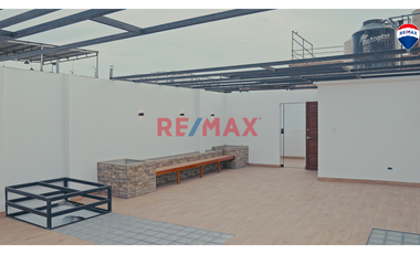 🏡 ¡Tu hogar de lujo te espera en Urbanización Mochica!

✨ 150 m² llenos de estilo, confort y modernidad.

🌟 PRIMER PISO:
🚗 2 cocheras amplias par