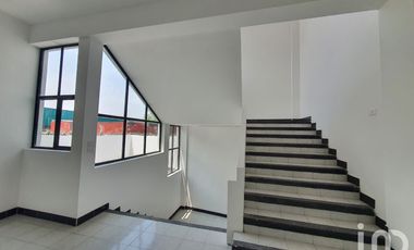 Renta de Edificio para oficinas o comercio en Xalapa, Veracruz.